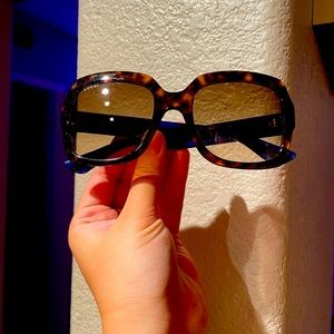 Gucci sunglasses
